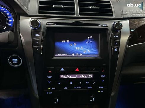Toyota Camry 2015 - фото 23