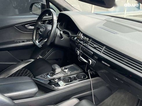 Audi Q7 2017 - фото 11