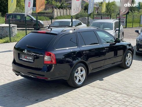 Skoda Octavia 2010 - фото 14