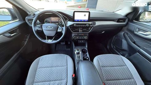 Ford Kuga 2021 - фото 18