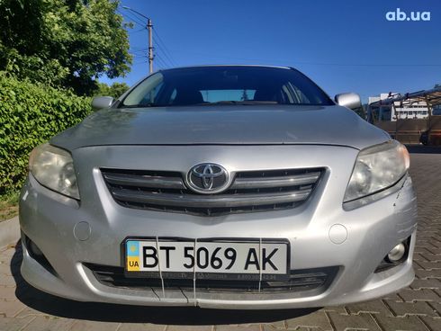 Toyota Corolla 2008 серебристый - фото 15