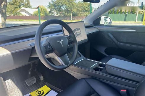 Tesla Model Y 2023 - фото 10