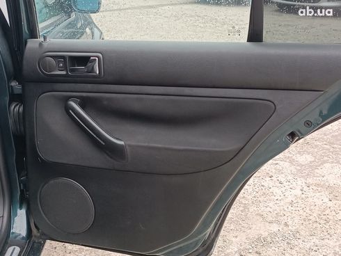 Volkswagen Golf 2001 зеленый - фото 29