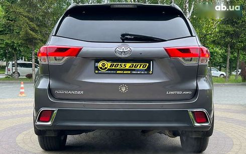 Toyota Highlander 2017 - фото 6