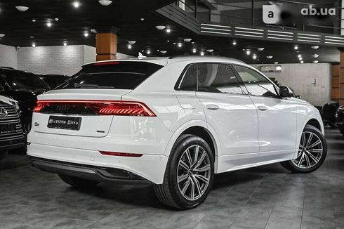 Audi Q8 2023 - фото 4