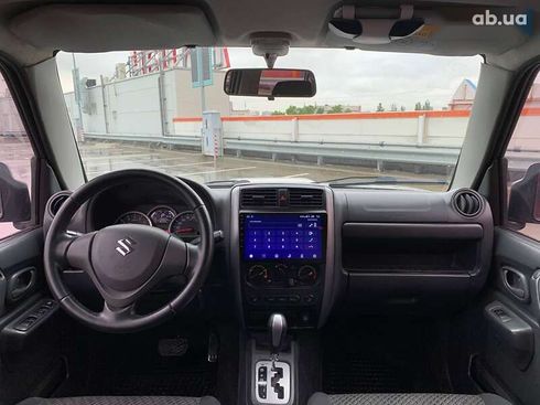 Suzuki Jimny 2016 - фото 12