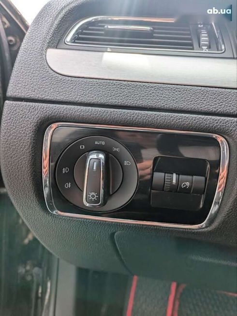 Skoda Superb 2013 - фото 18