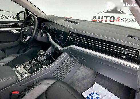 Volkswagen Touareg 2020 - фото 15