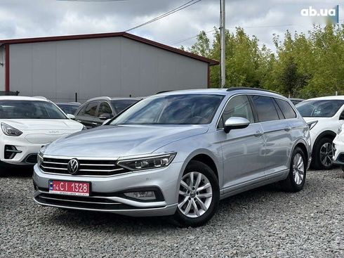 Volkswagen Passat 2022 - фото 2