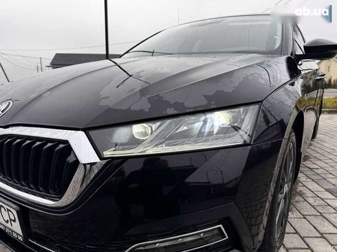 Skoda Octavia 2020 - фото 8