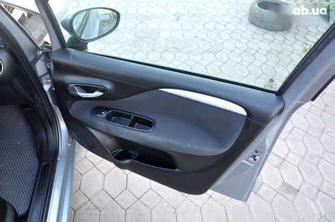 Fiat Punto 2012 - фото 26