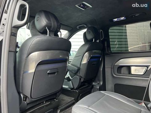 Mercedes-Benz V-Класс 2024 - фото 24