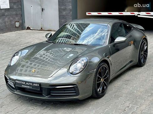 Porsche 911 2021 - фото 9