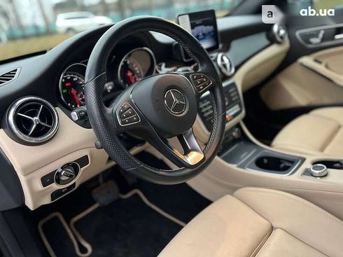 Mercedes-Benz CLA-Класс 2018 - фото 19