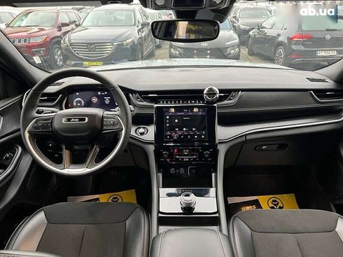 Jeep Grand Cherokee 2023 - фото 15