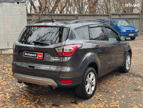 Ford Escape 2018 серый - фото 5