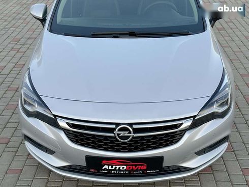 Opel Astra 2017 - фото 11