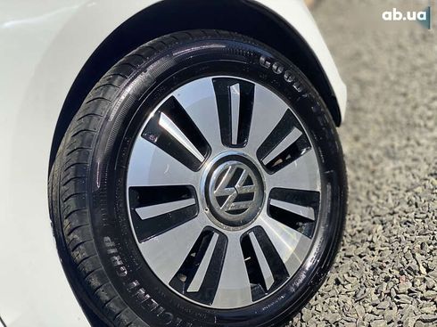 Volkswagen e-Up 2015 - фото 29