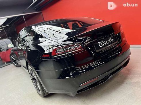 Tesla Model S 2023 - фото 30