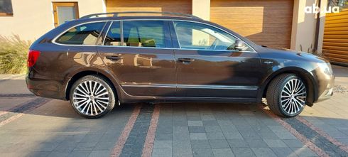 Skoda Superb 2013 - фото 4