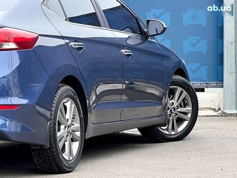 Hyundai Elantra 2018 - фото 20
