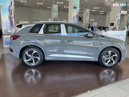 Audi Q4 e-tron 2025 - фото 8