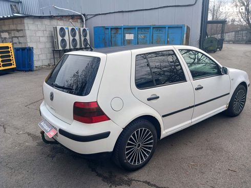 Volkswagen Golf 2001 белый - фото 5