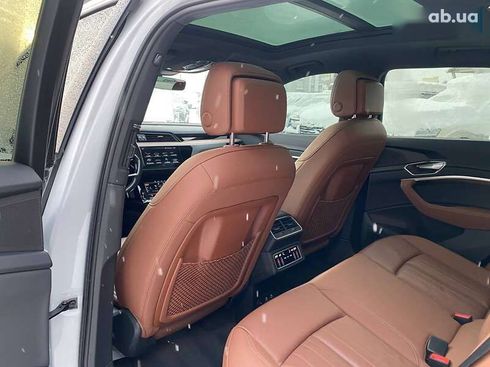 Audi Q8 e-tron 2023 - фото 22