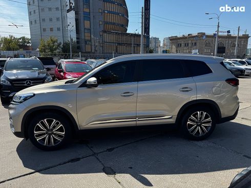 Chery Tiggo 8 2020 бежевый - фото 3