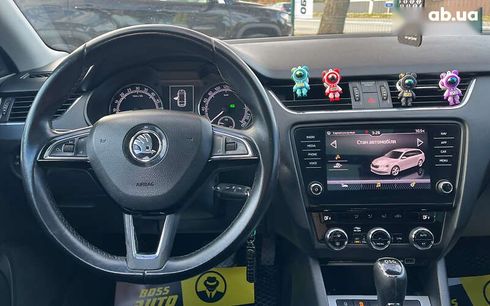 Skoda Octavia 2018 - фото 11
