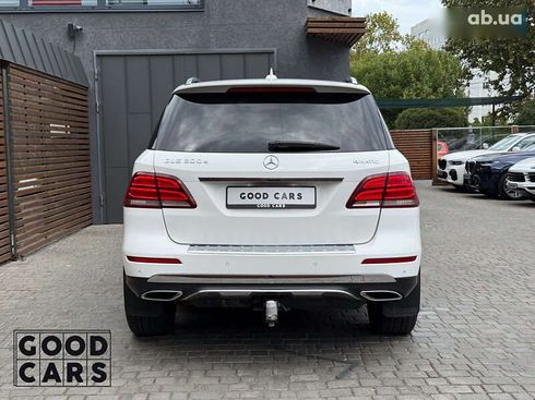 Mercedes-Benz GLE-Class 2016 - фото 6