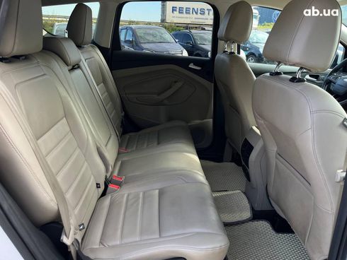 Ford Escape 2016 белый - фото 25