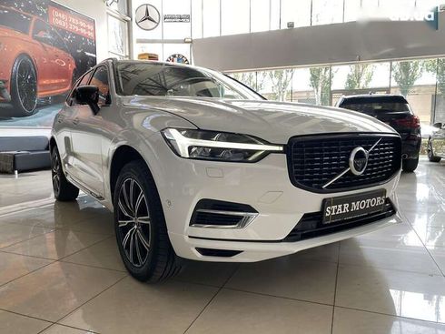 Volvo XC60 2020 - фото 7