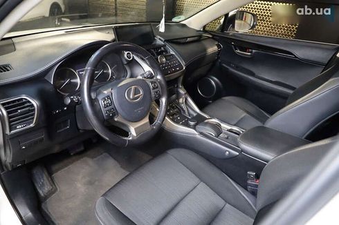 Lexus NX 2016 - фото 16