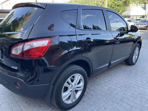Nissan Qashqai 2011 - фото 29