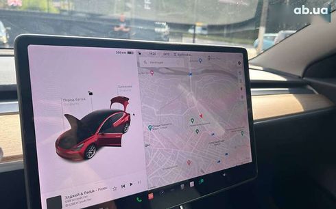 Tesla Model 3 2019 - фото 13
