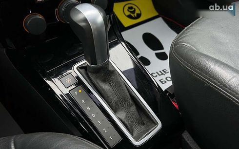 Opel Astra 2010 - фото 18