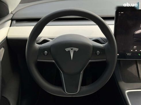 Tesla Model Y 2022 - фото 22