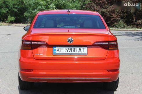 Volkswagen Jetta 2018 - фото 10