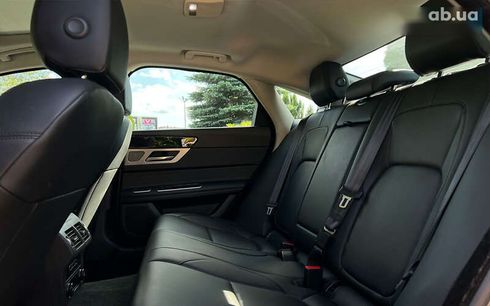 Jaguar XF 2017 - фото 11