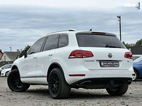 Volkswagen Touareg 2012 - фото 6