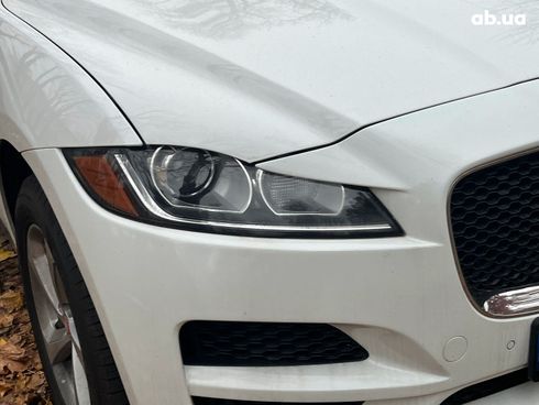 Jaguar F-Pace 2018 белый - фото 5