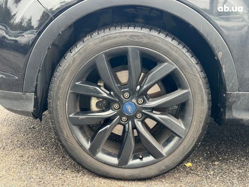 Ford Escape 2019 черный - фото 10