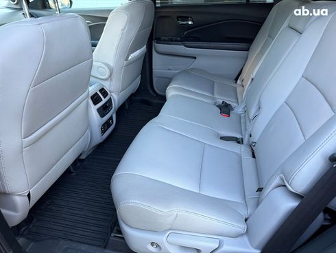 Honda Pilot 2016 серый - фото 17