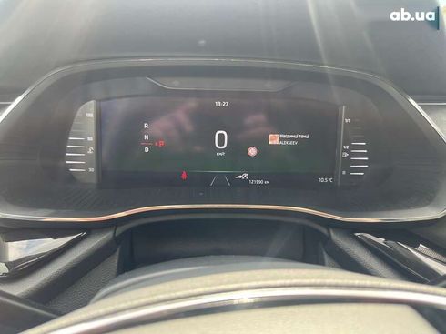 Skoda Octavia 2020 - фото 19