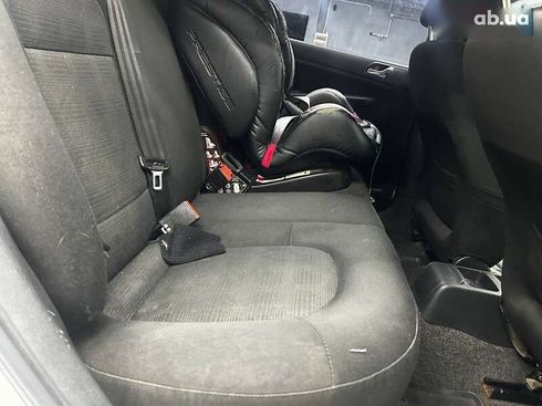 Skoda Fabia 2007 - фото 9