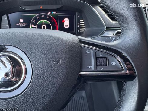 Skoda Superb 2019 серый - фото 30
