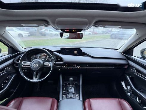 Mazda 3 2022 - фото 11