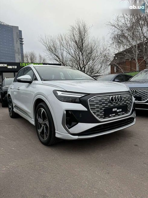 Audi Q4 e-tron 2023 - фото 2