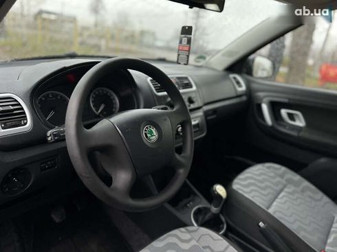 Skoda Fabia 2008 - фото 21